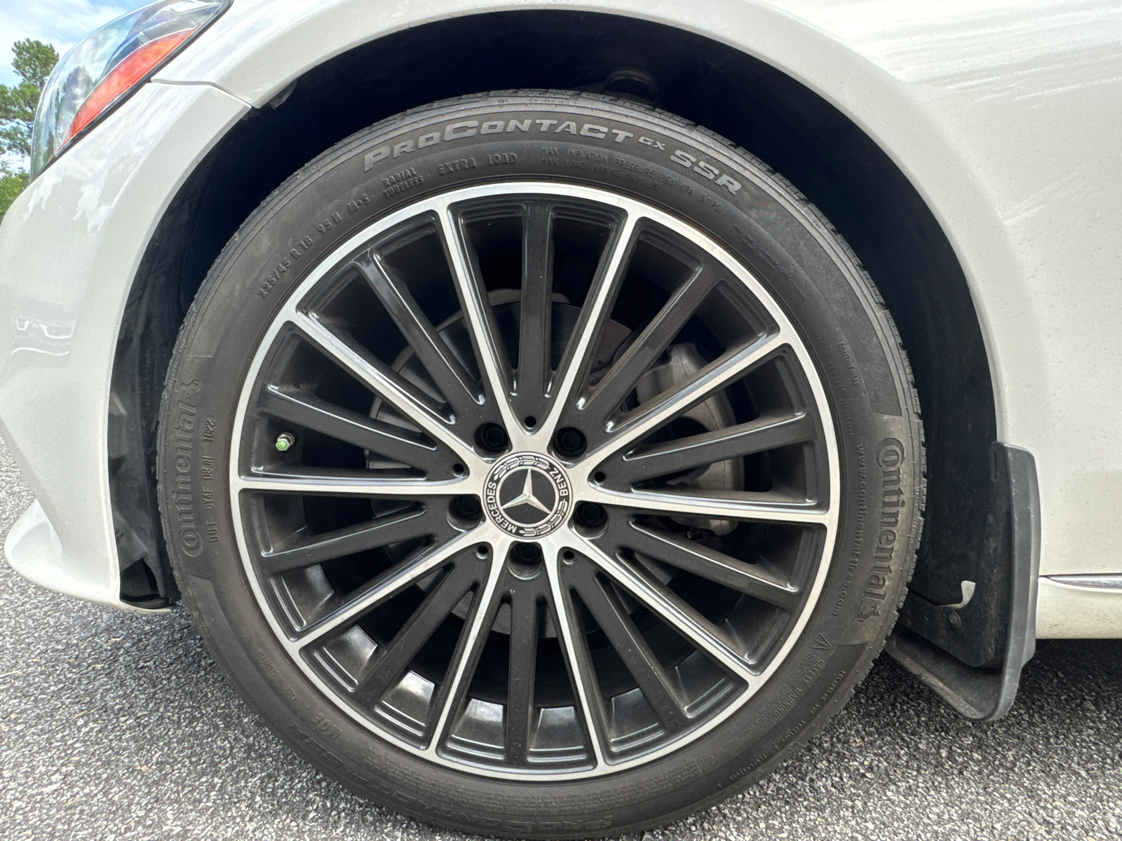 Used 2021 Mercedes-Benz C 300 Sedan image 11
