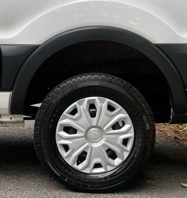 Used 2019 Ford Transit 250 130 Low Roof w/ Exterior Upgrade Package RWD image 5