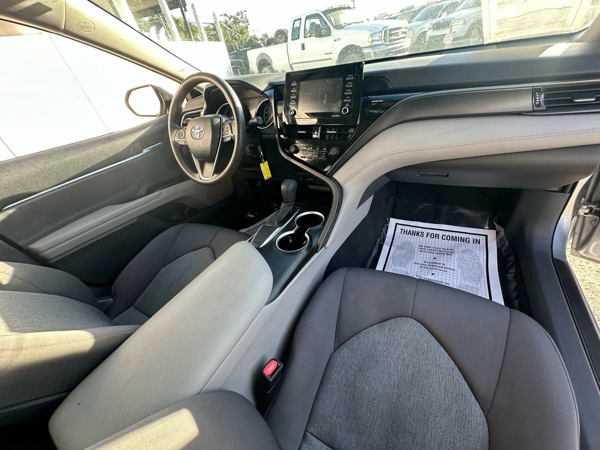 Used 2021 Toyota Camry LE FWD image 8