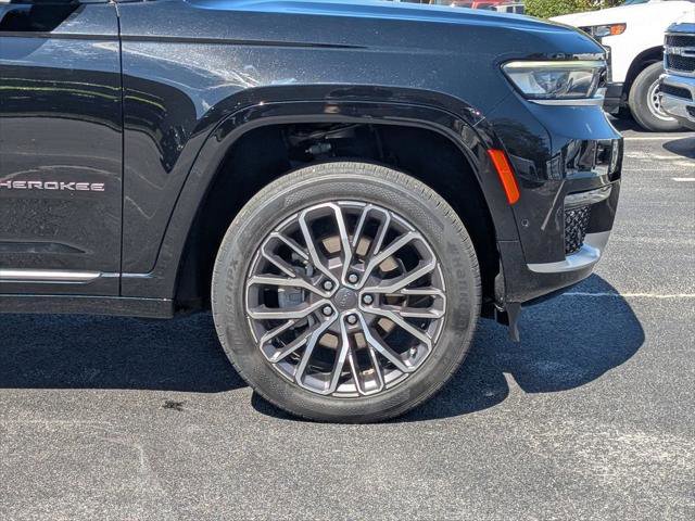 Certified 2021 Jeep Grand Cherokee L Summit AWD/4WD image 11