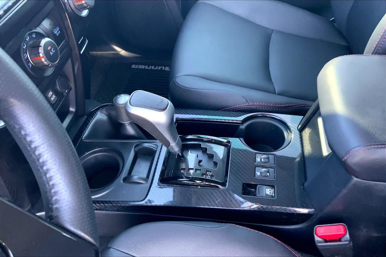 Used 2019 Toyota 4Runner TRD Off-Road Premium AWD/4WD image 17