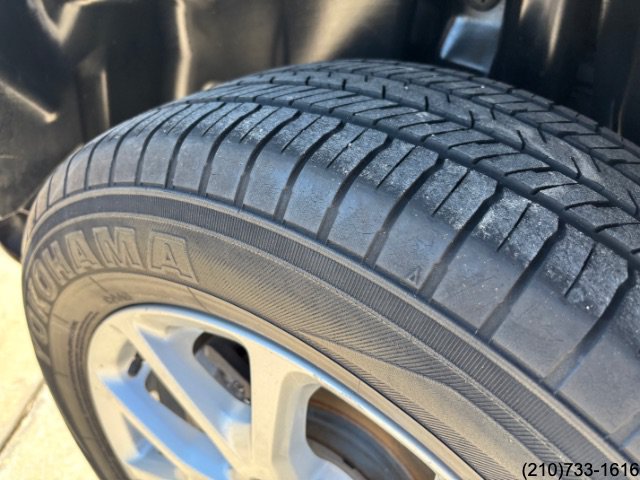 Used 2014 Jeep Cherokee Latitude FWD image 32
