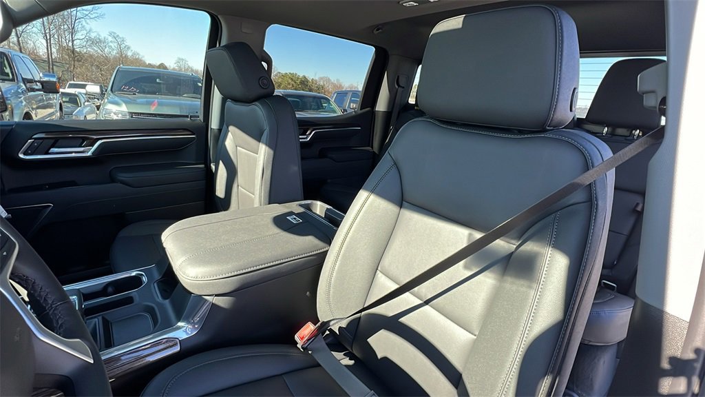 New 2026 Chevrolet Silverado 1500 RST w/ RST All Star Premium Package image 15