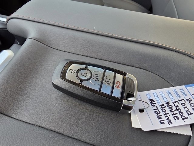 New 2025 Ford Expedition Max Active image 41