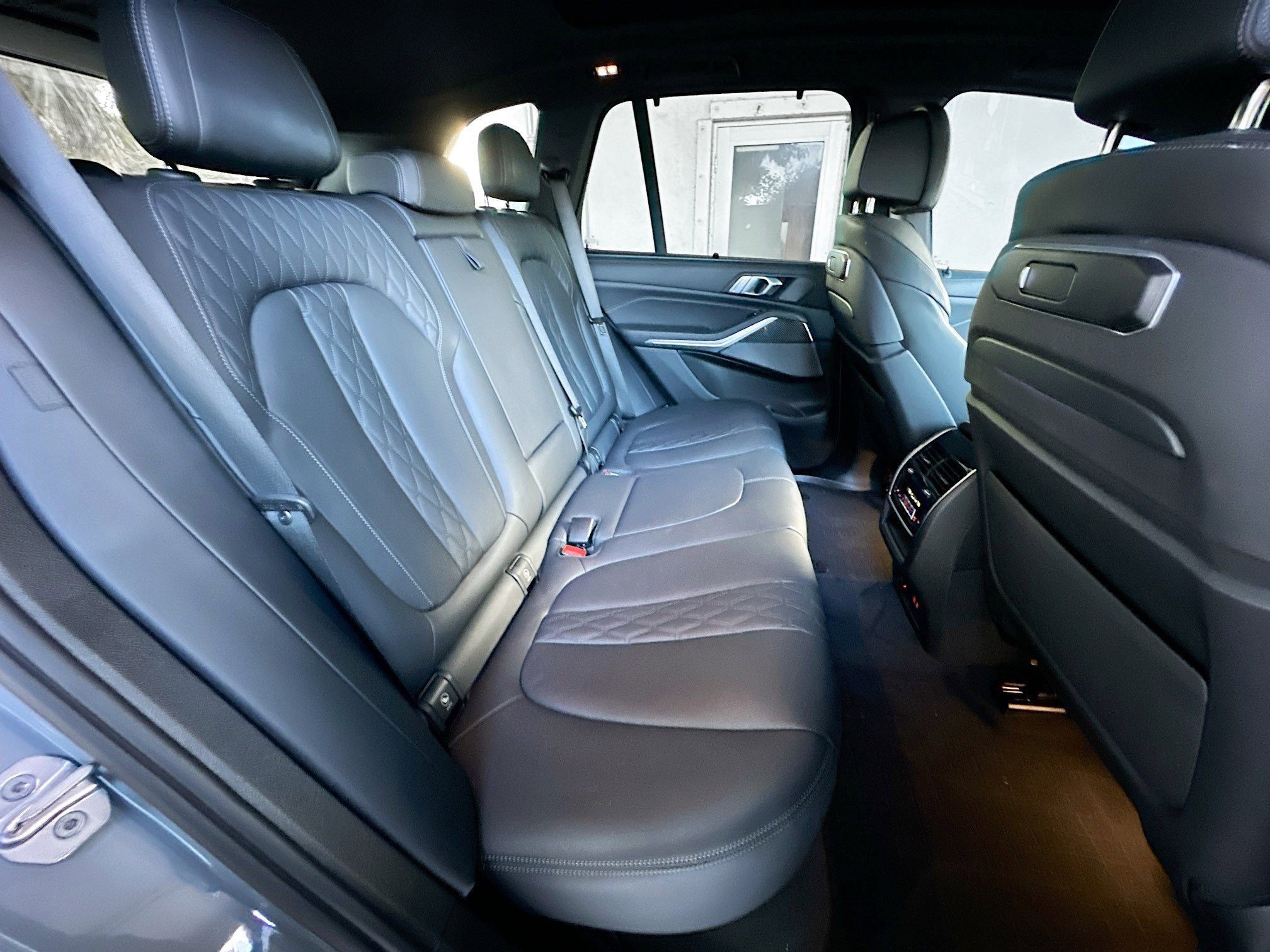 Used 2024 BMW X5 M60i image 29