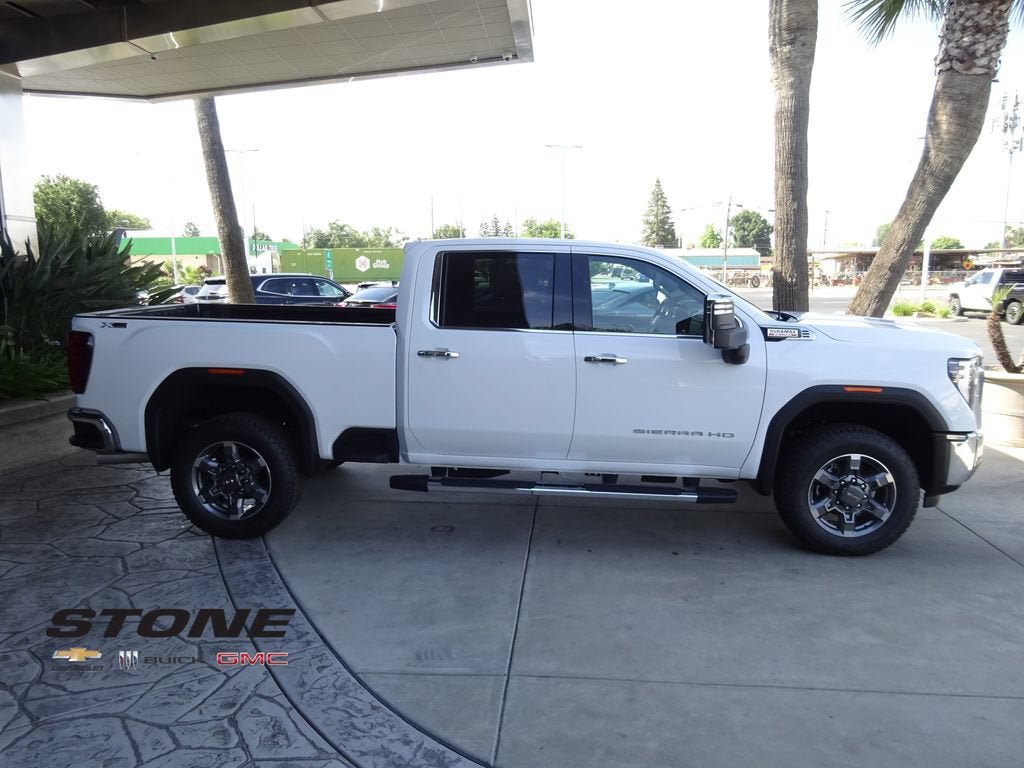 New 2026 GMC Sierra 2500 SLT w/ SLT Premium Package AWD/4WD image 10