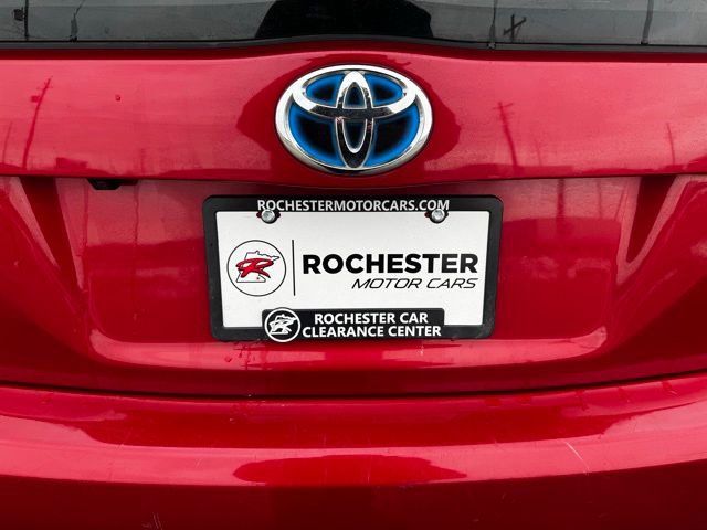 Used 2014 Toyota Prius Three image 40