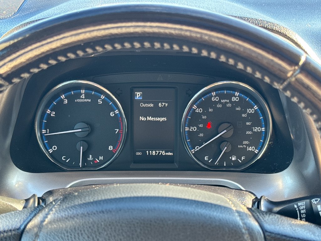 Used 2016 Toyota RAV4 XLE AWD/4WD image 18
