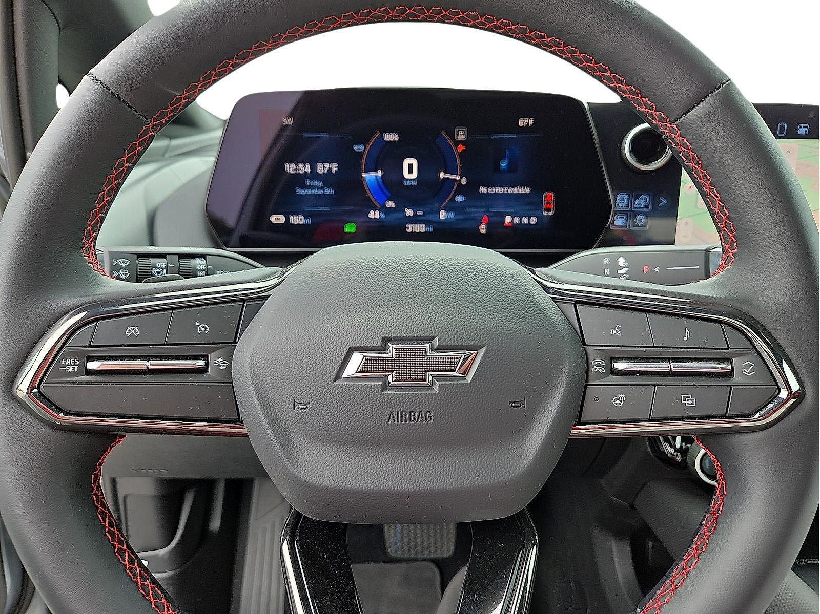 New 2025 Chevrolet Equinox EV RS image 24