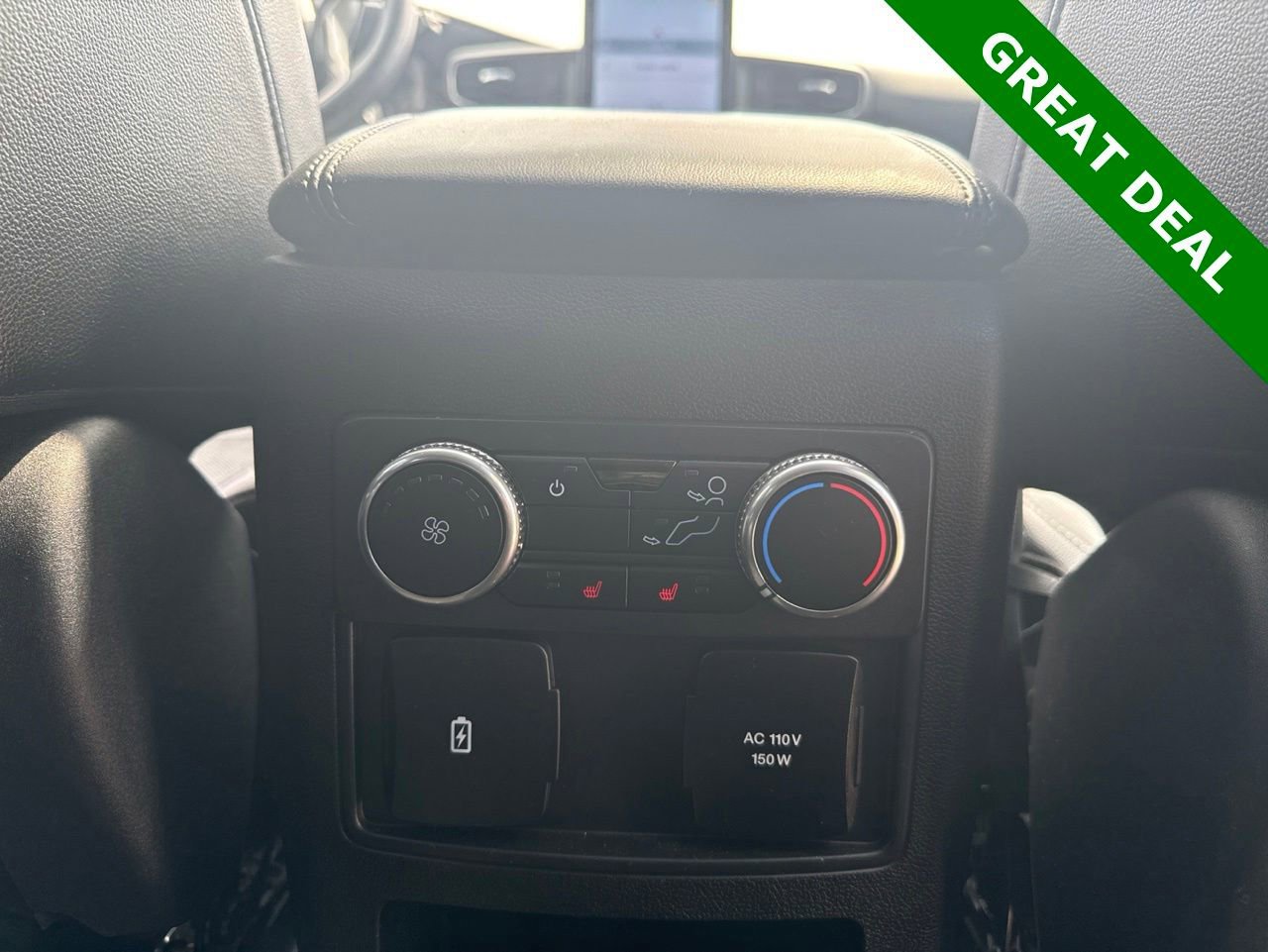 Used 2024 Ford Explorer Limited w/ Limited Technology Package RWD image 16