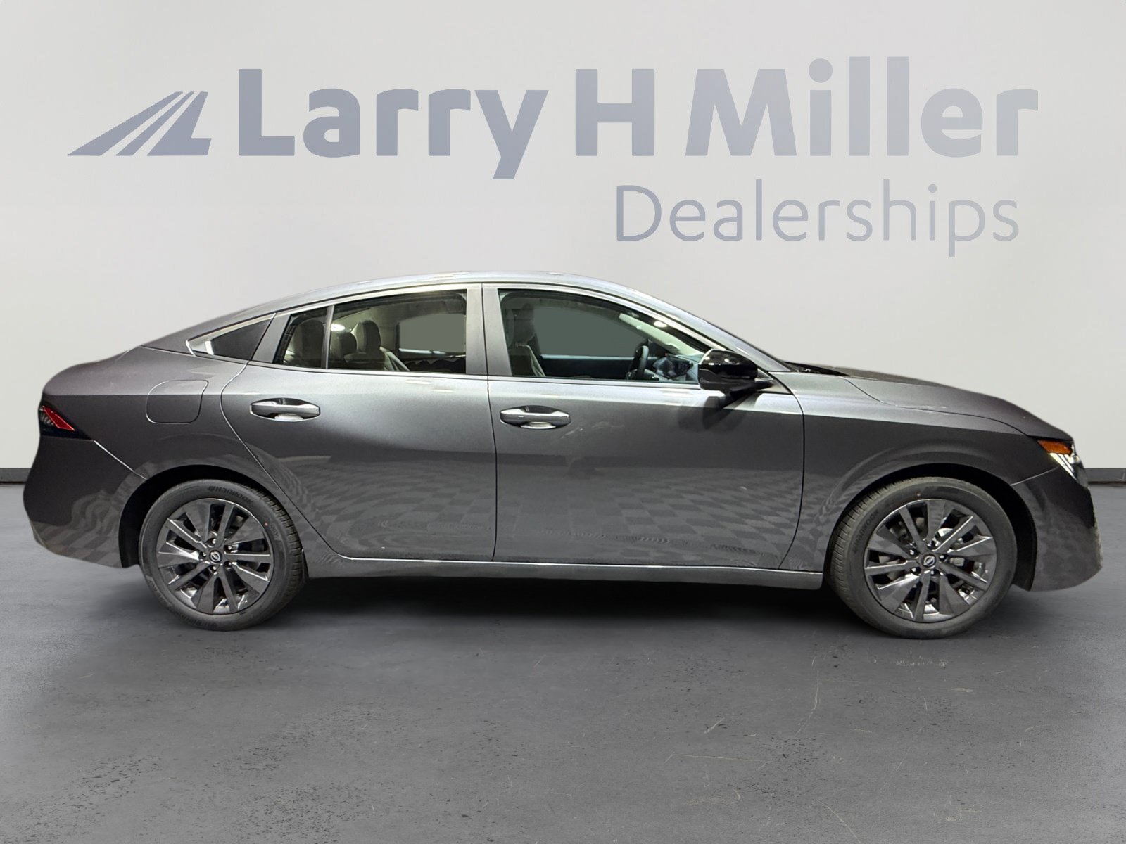 New 2026 Nissan Sentra SL w/ Floor Mat Package FWD image 6