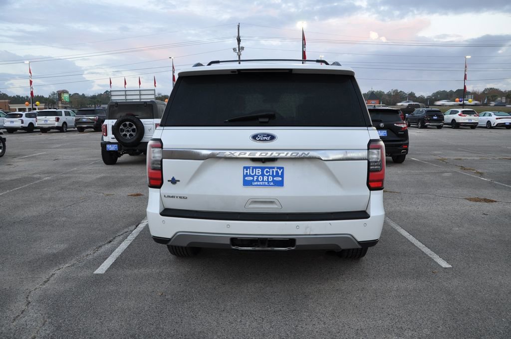 Used 2021 Ford Expedition Limited image 4
