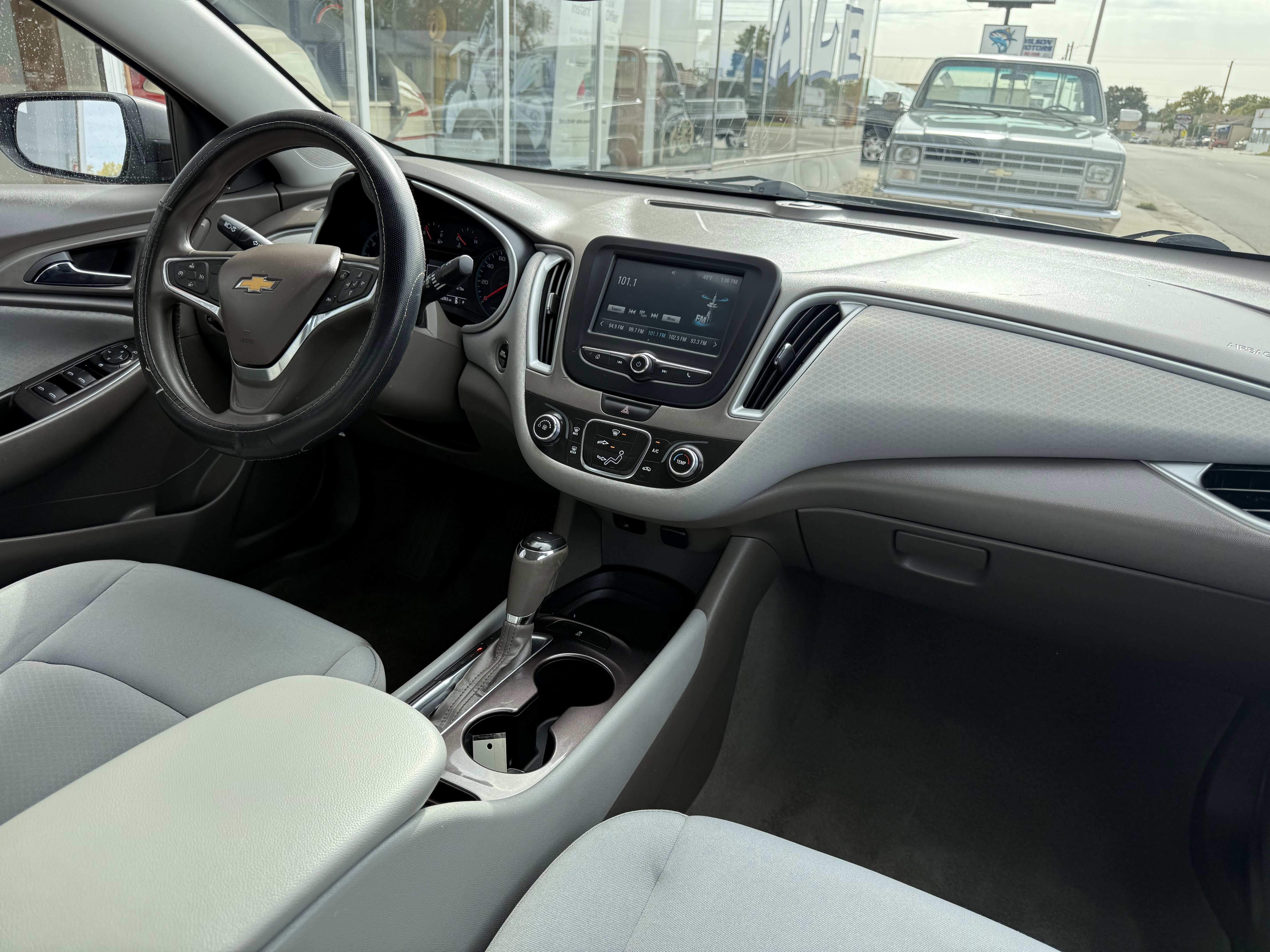 Used 2016 Chevrolet Malibu LS image 16