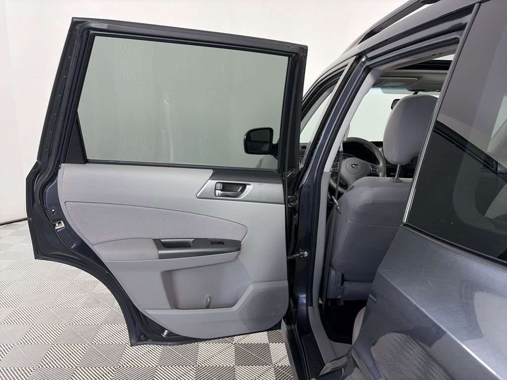 Used 2012 Subaru Forester 2.5X Premium w/ Popular Pkg 3 image 12