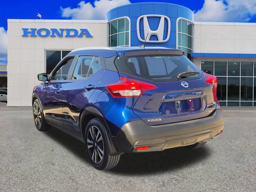 Used 2019 Nissan Kicks SV FWD image 22