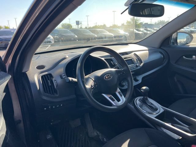 Used 2012 Kia Sportage LX w/ Convenience Pkg AWD/4WD image 2