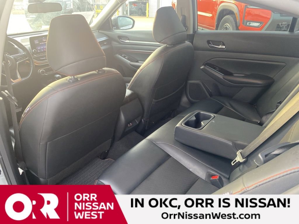 Used 2023 Nissan Altima 2.5 SR image 17