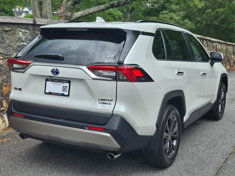 Used 2023 Toyota RAV4 Limited AWD/4WD image 10