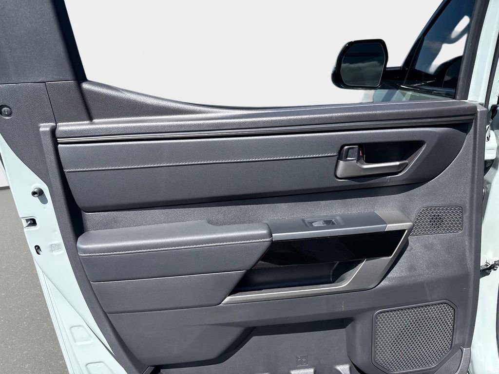 Used 2026 Toyota Tundra Limited image 12