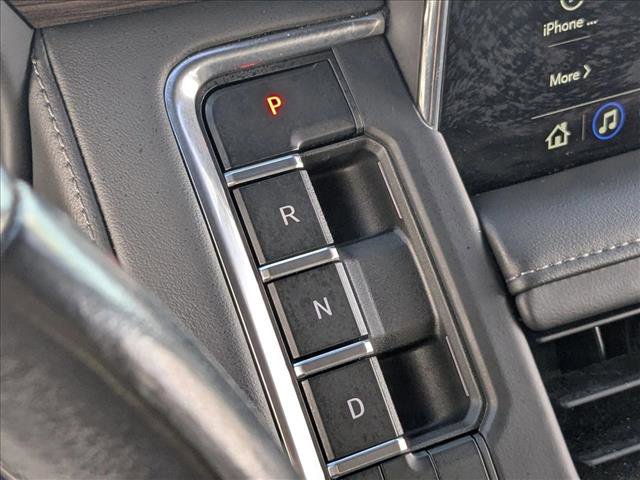 Used 2021 Chevrolet Suburban LT image 12