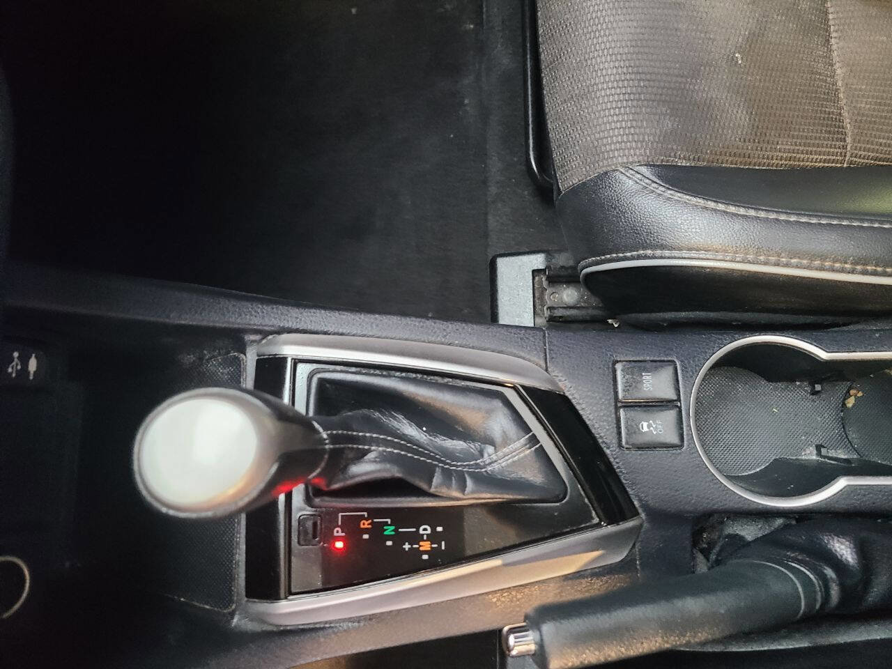 Used 2016 Toyota Corolla S Special Edition image 16