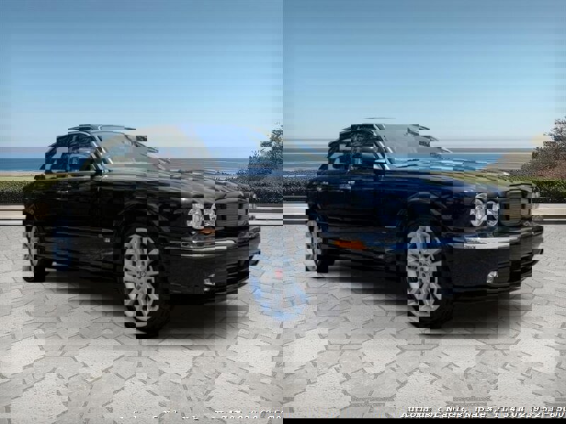 Used 2004 Jaguar XJ8