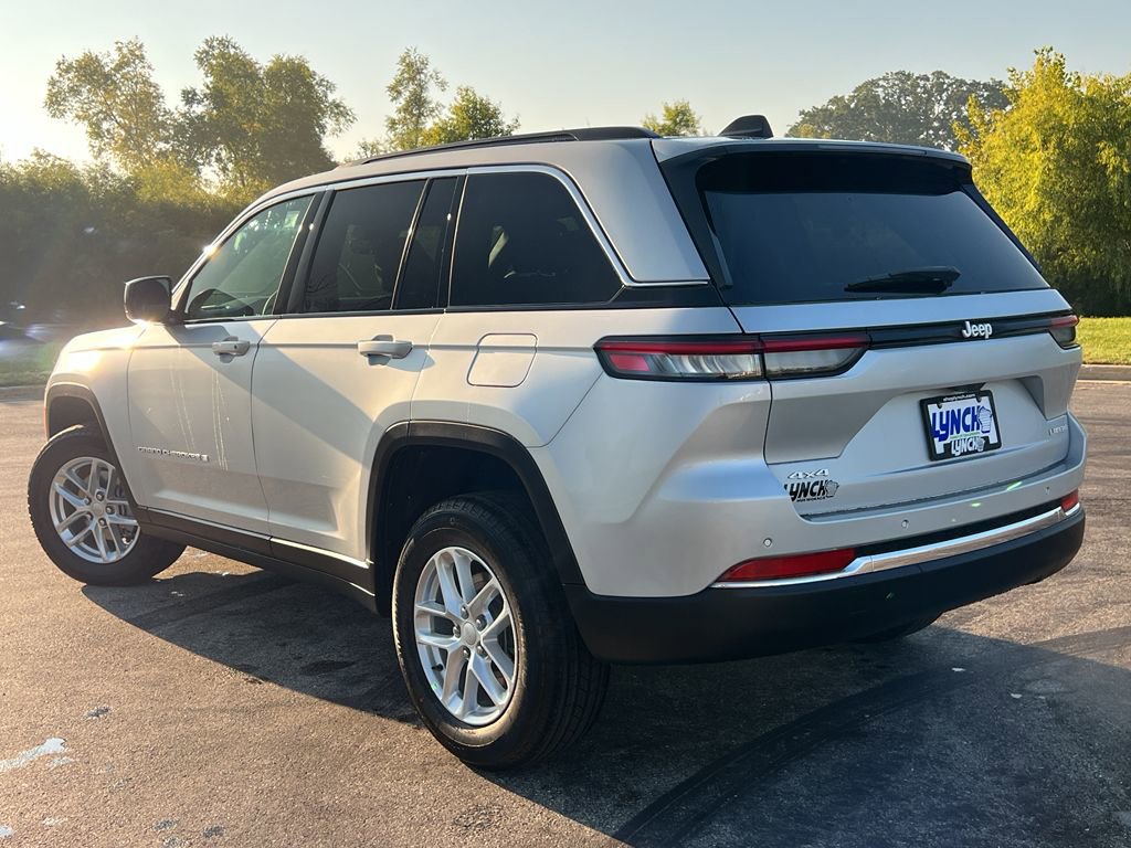 New 2025 Jeep Grand Cherokee Laredo X w/ Luxury Tech Group I image 39