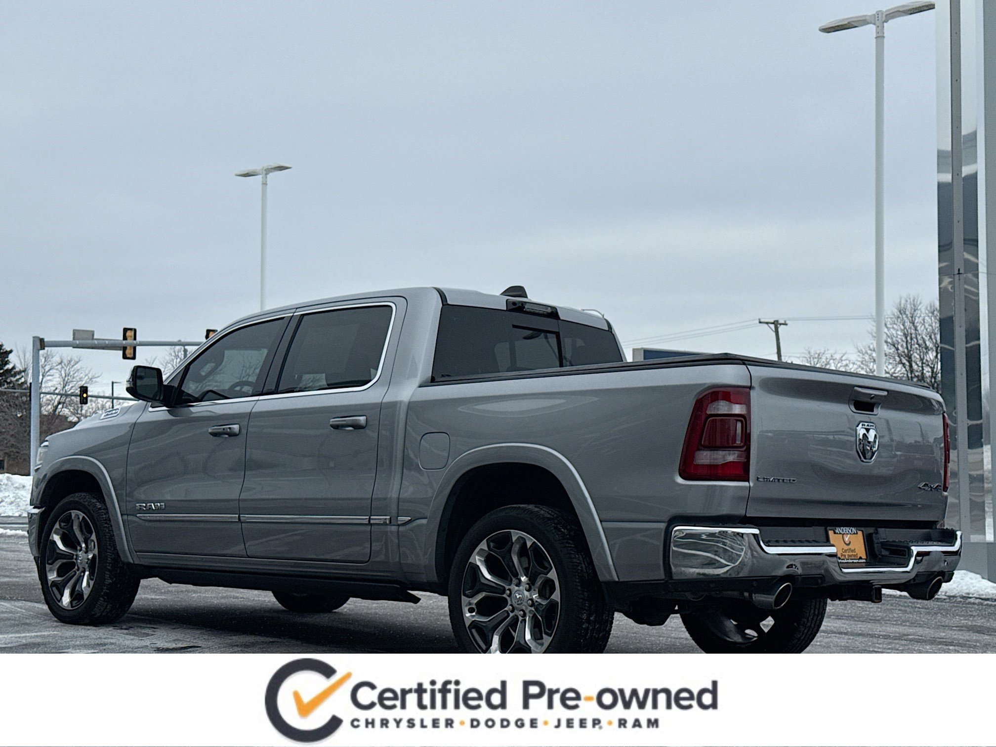 Used 2023 RAM 1500 Limited image 12