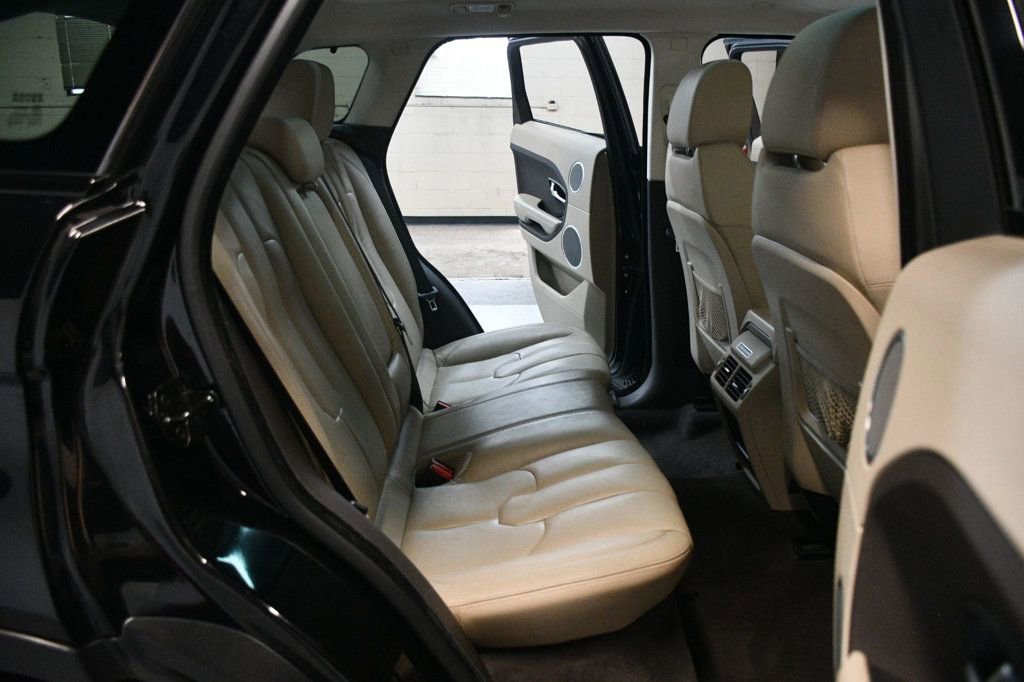 Used 2015 Land Rover Range Rover Evoque Pure Plus AWD/4WD image 37