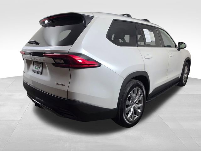 Used 2024 Toyota Grand Highlander AWD Hybrid image 7