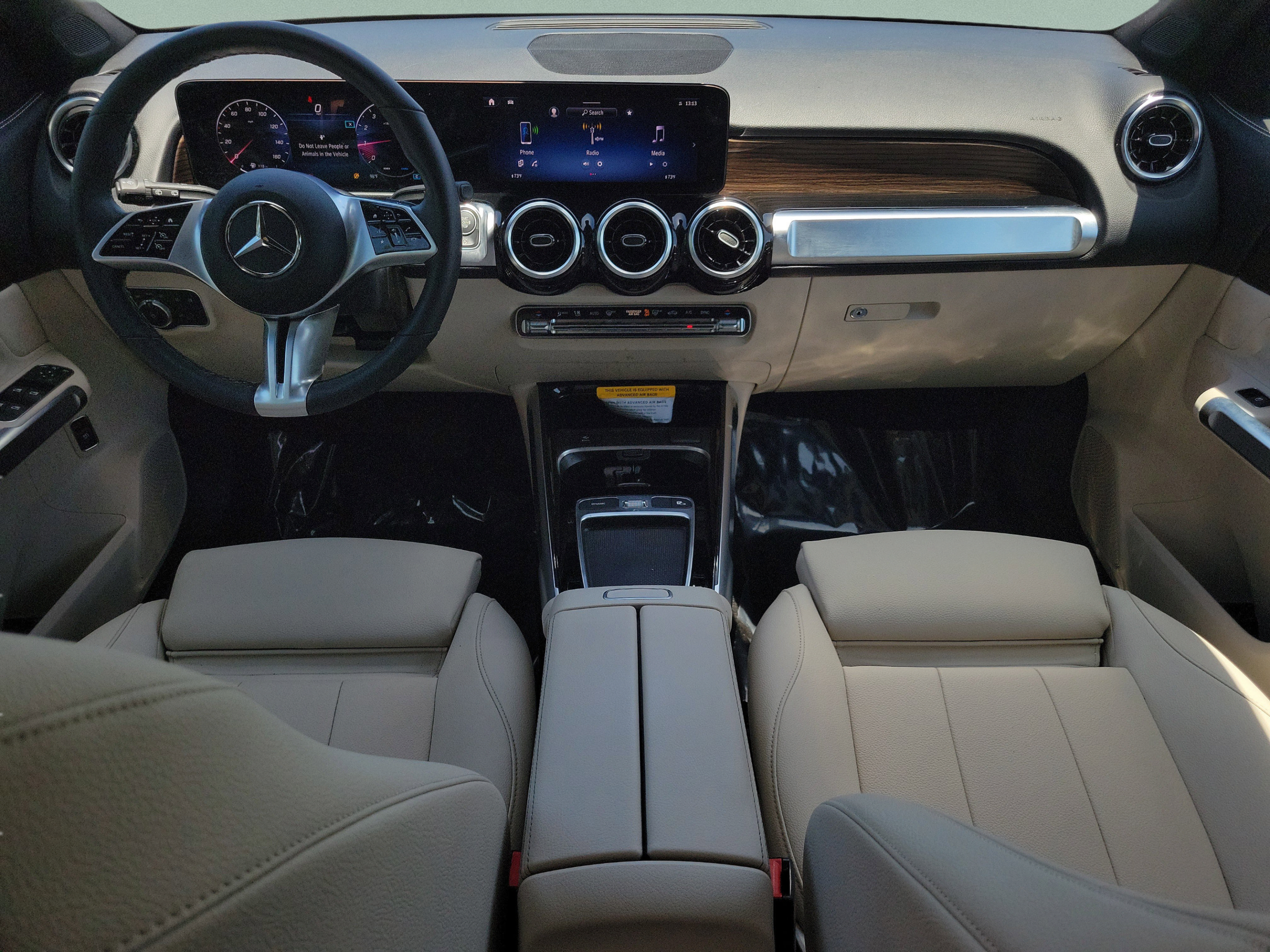 Used 2026 Mercedes-Benz GLB 250 image 12