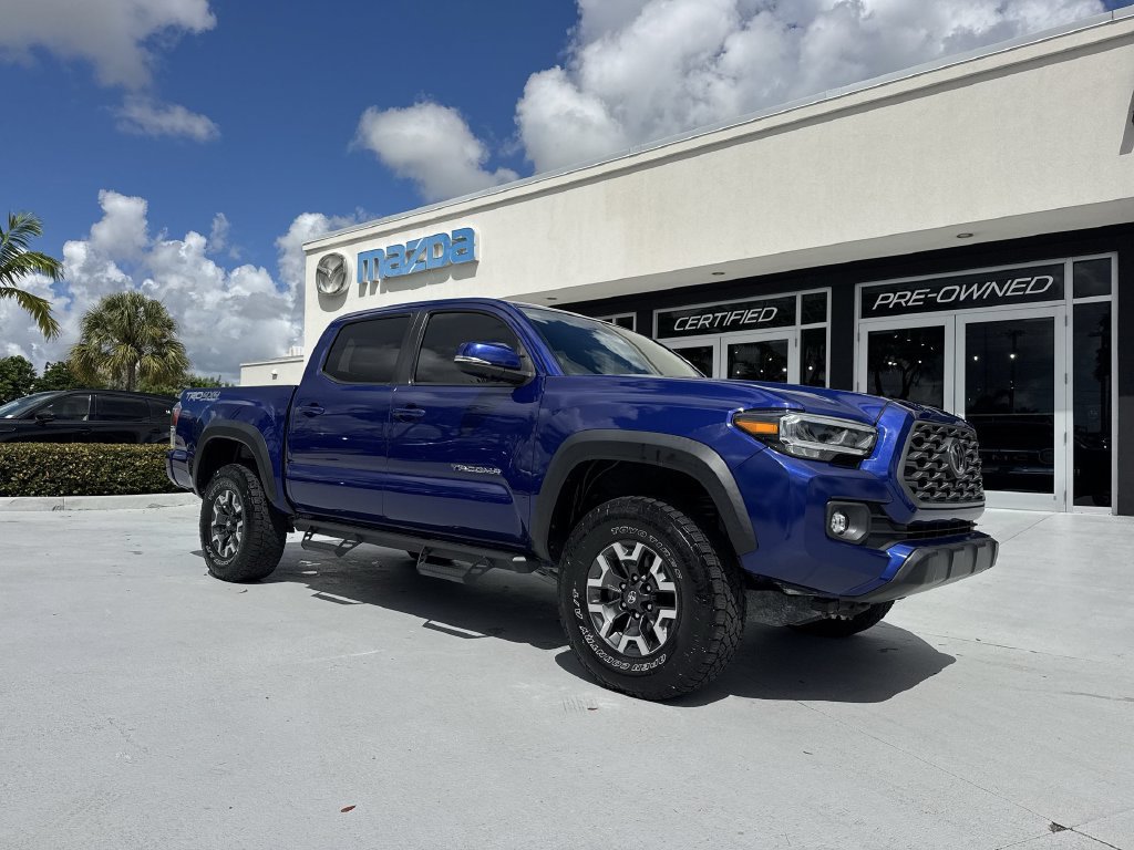 Used 2023 Toyota Tacoma TRD Off-Road w/ TRD Premium Off Road Package AWD/4WD image 22