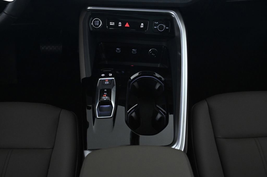 New 2026 Audi Q5 Premium AWD/4WD image 13