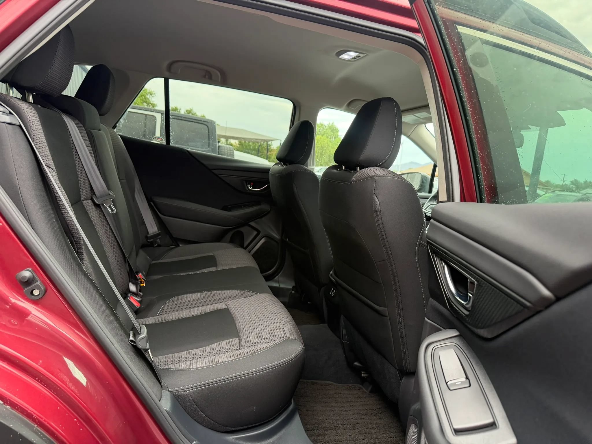 Used 2023 Subaru Outback Premium AWD/4WD image 29