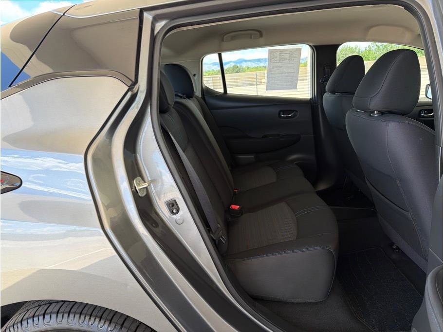 Used 2018 Nissan Leaf S w/ S Charge Package FWD image 16