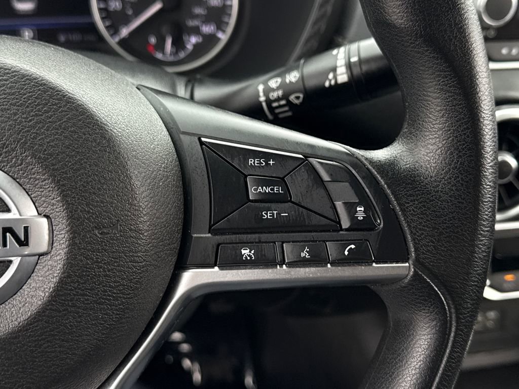 Used 2023 Nissan Sentra SV image 28
