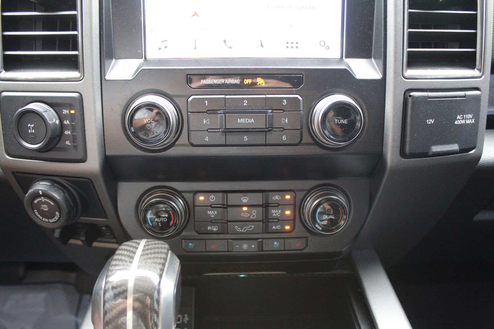 Used 2019 Ford F150 Raptor w/ Equipment Group 802A Luxury AWD/4WD image 29
