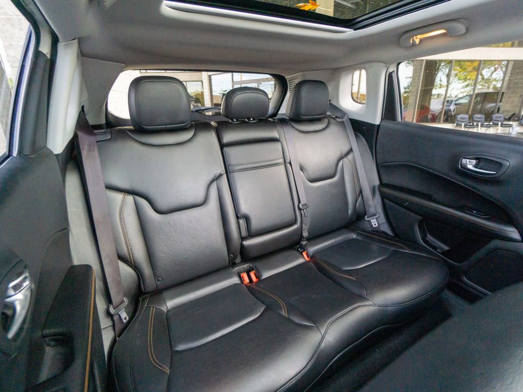 Used 2018 Jeep Compass Limited w/ Navigation Group image 34