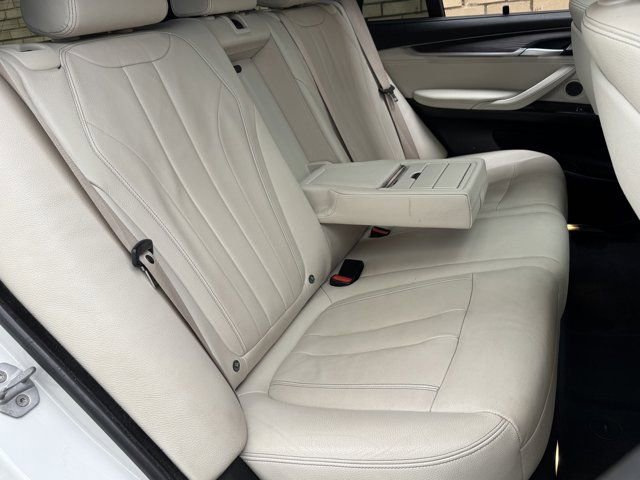 Used 2017 BMW X5 xDrive40e AWD/4WD image 14