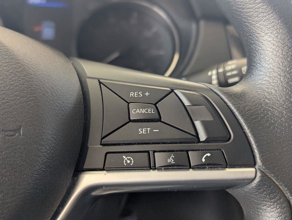 Used 2020 Nissan Rogue Sport S FWD image 15