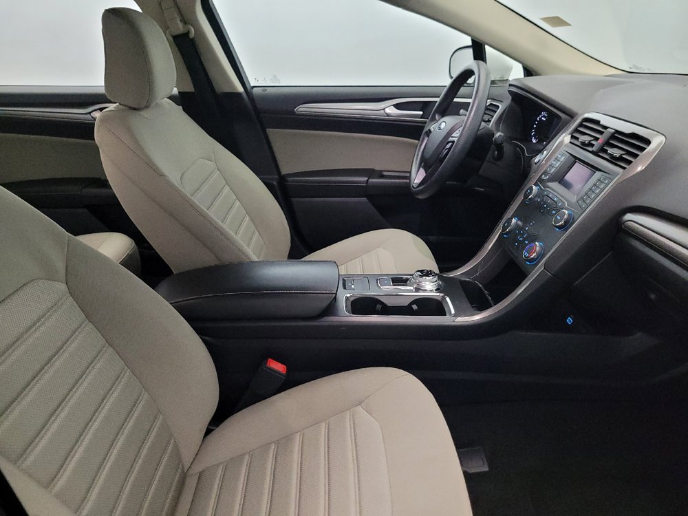 Used 2020 Ford Fusion S FWD image 21