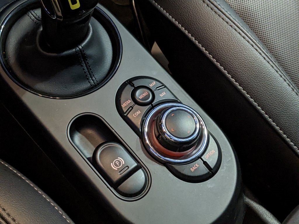 Used 2023 MINI Cooper SE image 21