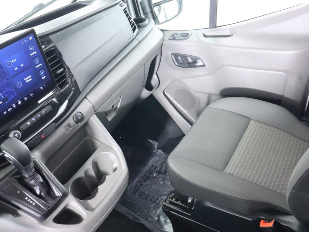 Used 2023 Ford Transit 350 XLT RWD image 30