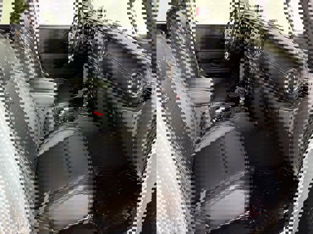 Used 2022 Jeep Wrangler Unlimited Sahara w/ LED Lighting Group image 15