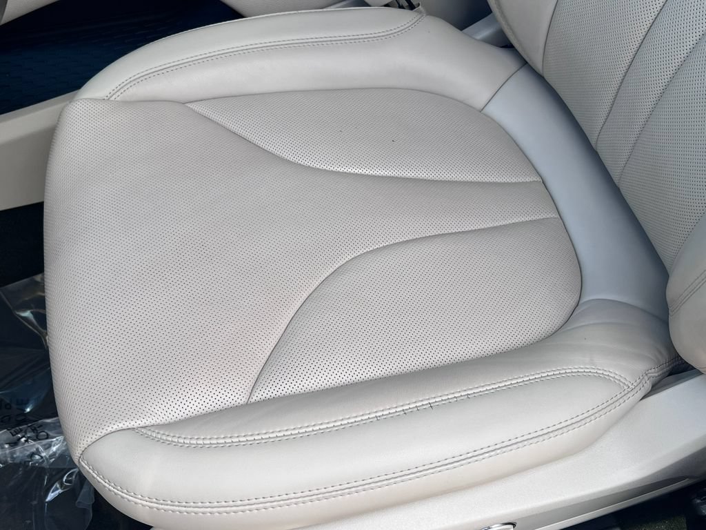 Used 2020 Lincoln Nautilus Reserve AWD/4WD image 10