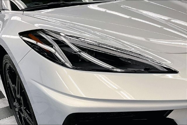 Used 2021 Chevrolet Corvette Stingray Preferred Cpe w/ Battery Protection Package RWD image 33