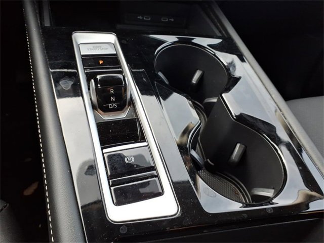 Used 2024 Volkswagen Atlas SE image 22