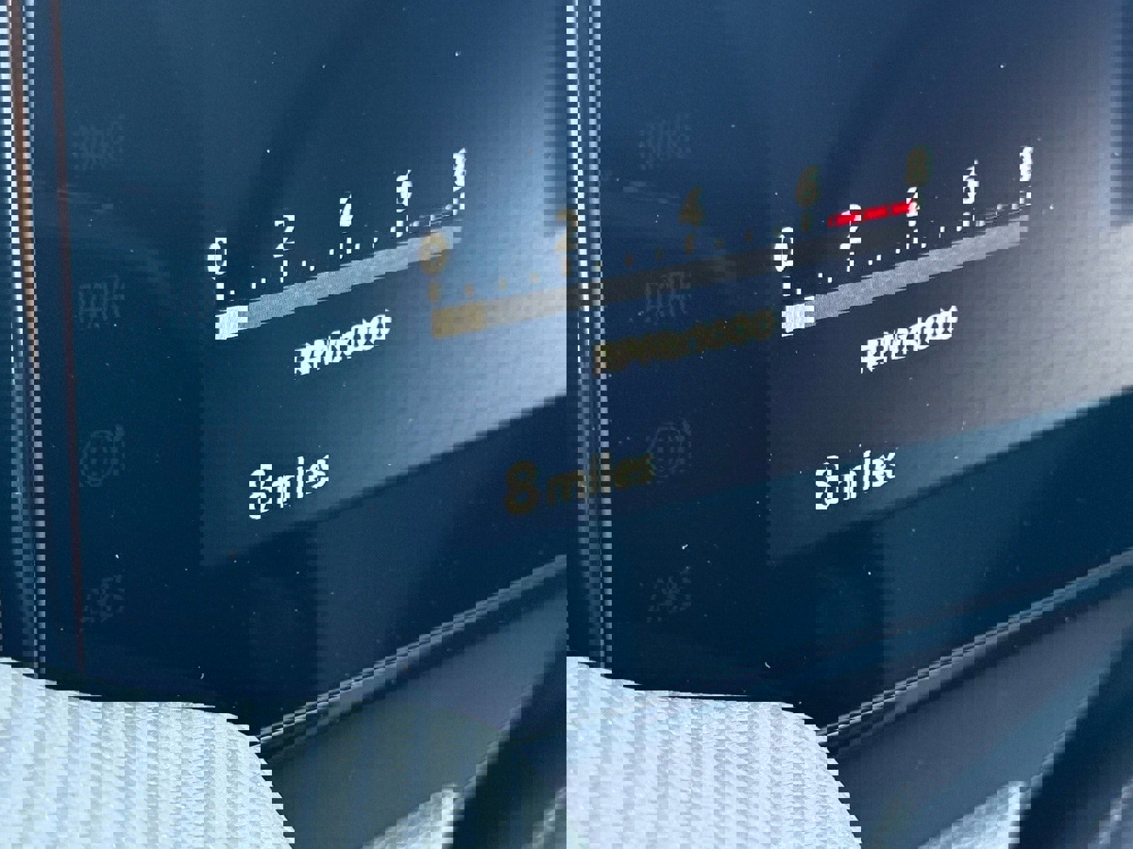 New 2025 Nissan Kicks SR image 24