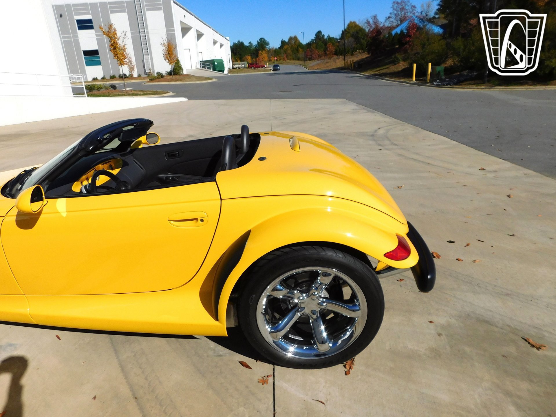Used 2000 Plymouth Prowler RWD image 17