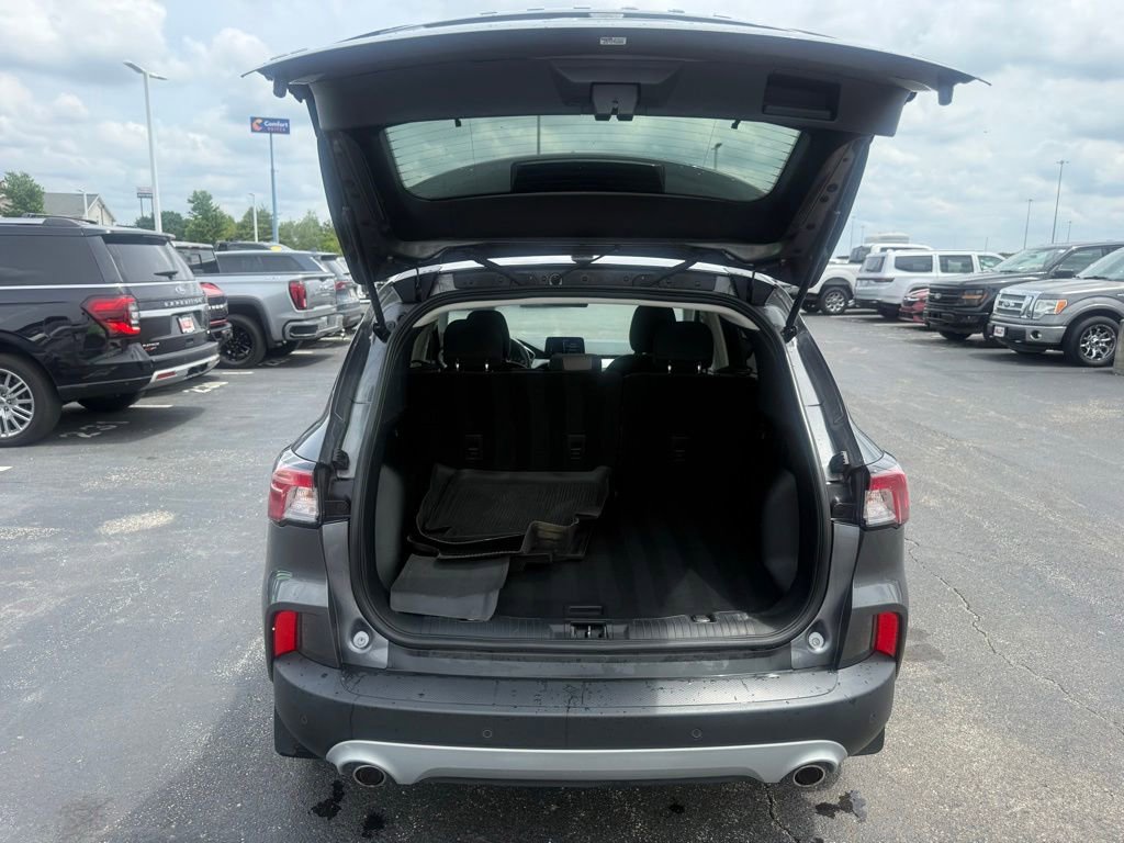 Used 2021 Ford Escape SE FWD image 38
